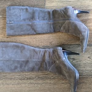 Tall suede gray Via Spiga Boots